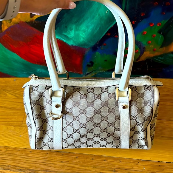 Authentic cream and brown Gucci Monogram Boston Bag. - Picture 1 of 6
